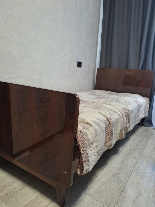 СРОЧНО ПРОДАМ!

Предлагайте цену.
по всем вопросам (2)