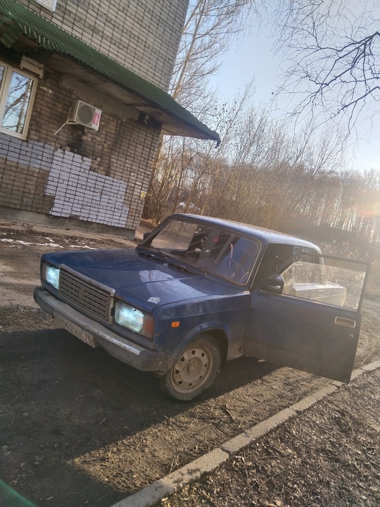 Продам ваз 2107 на полном