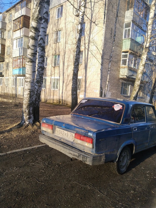 Продам ваз 2107 на полном (3)