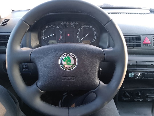 Skoda octavia 2.0
2001
Бензин
Механика
Кондиционер
Abs
Airbag
Электро подъемники и (1)