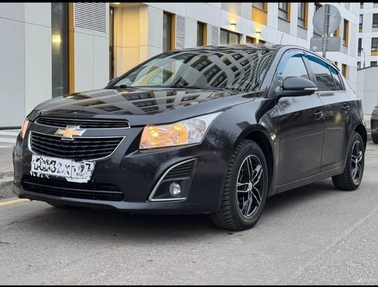 Продам Chevrolet Cruze 2013 года (2)