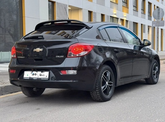 Продам Chevrolet Cruze 2013 года (4)