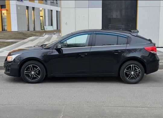 Продам Chevrolet Cruze 2013 года (5)