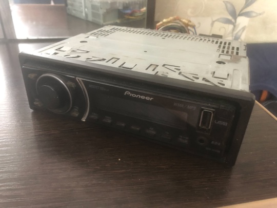 Продам магнитолу «Pioneer». Полностью рабочая.