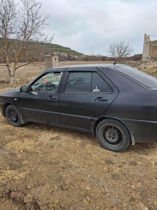 Продам комфортный и экономичный автомобиль. (3)