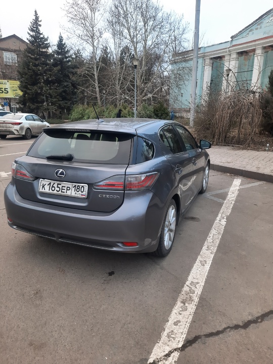 ✅️Продам Lexus ct200h в отличном (2)