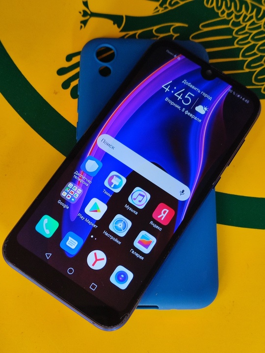 Honor 8s.
Официальный русифицированный аппарат.
Доступны Play (1)