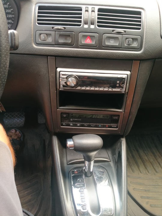 Volkswagen Bora 2002
91т.км родного пробега!!!
АКПП
1.6
Бензин
Климат (3)