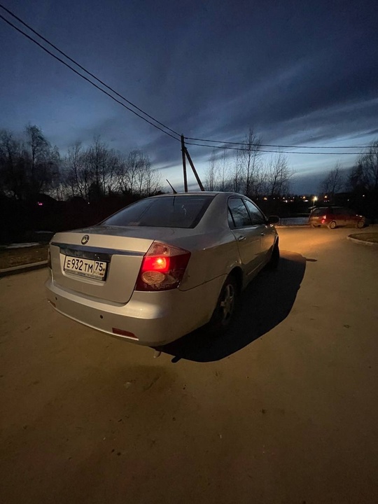 GEELY VISION 1.8 
2008 год (2)