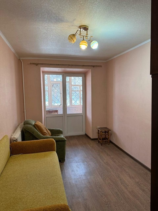 Продам 3-комн. квартиру, на ул. (1)