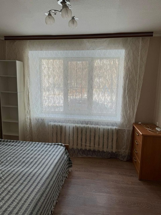 Продам 3-комн. квартиру, на ул. (2)