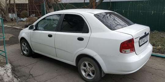 Продам Chevrolet Aveo 2006 года
Мотор (1)