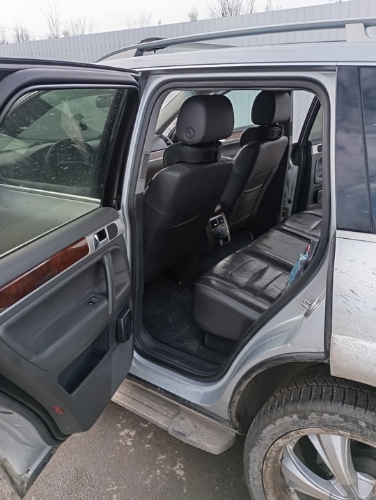 Продам Volkswagen Touareg 2008год 
пробег (5)