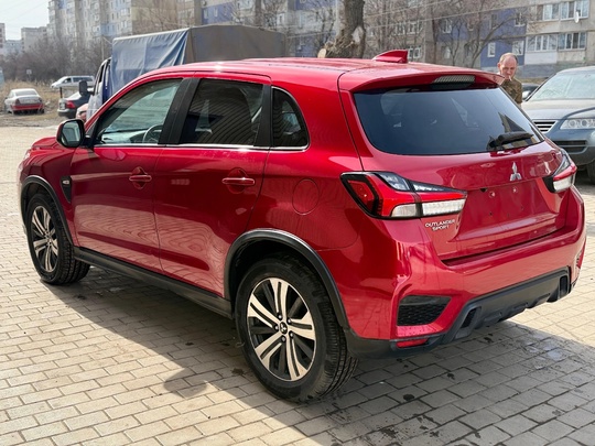 Mitsubishi ASX 2020g.
40 000km.
2.4 Benz. (1)
