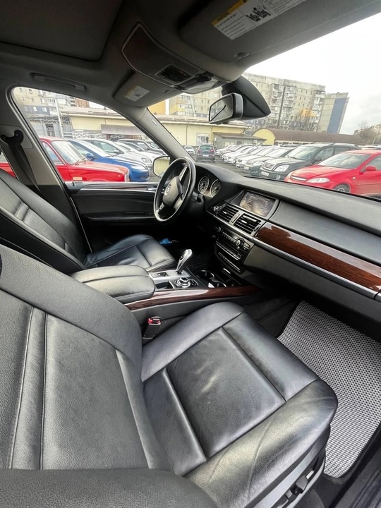 Продам BMW X5, 2012г. Мотор (8)