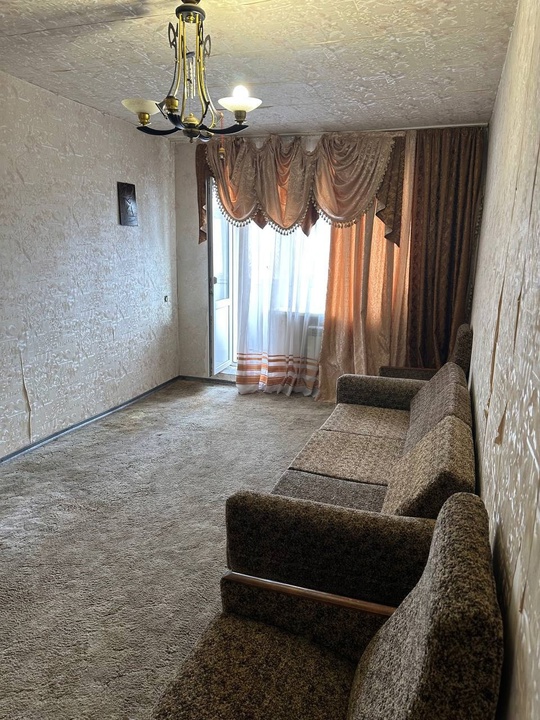 Продам 2 х квартиру 
Г. (4)