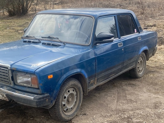 Продам ваз 2107 на полном (3)