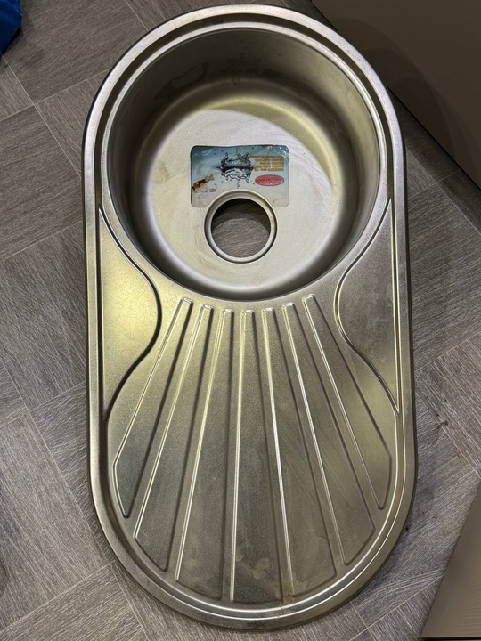 Продам мойку кухонную
Cristal
Новая , не
