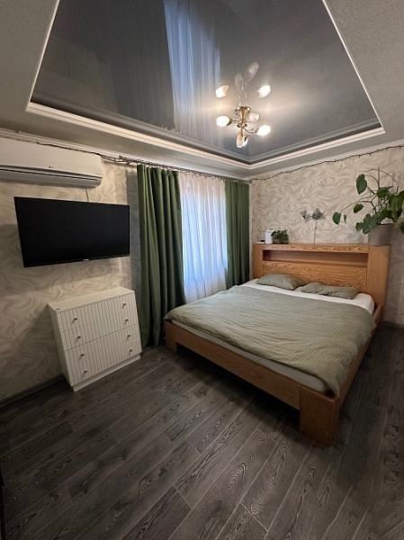 Продается 2 - х комнатная (2)