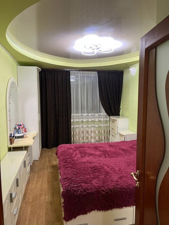 Продается 3 - х комнатная (2)