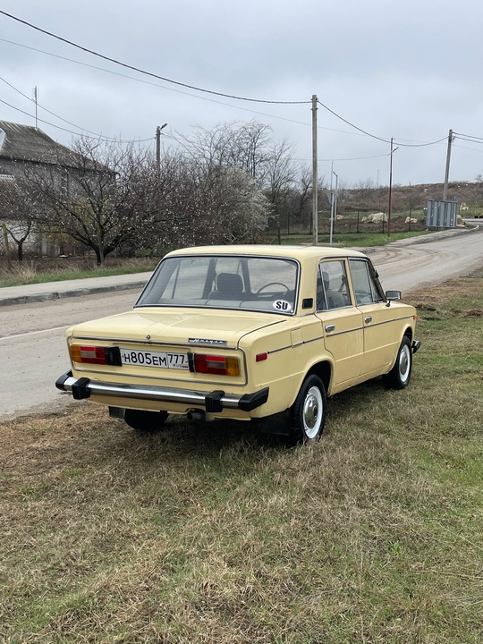 1986г
Мотор 011 резвый, работает ровно, (3)