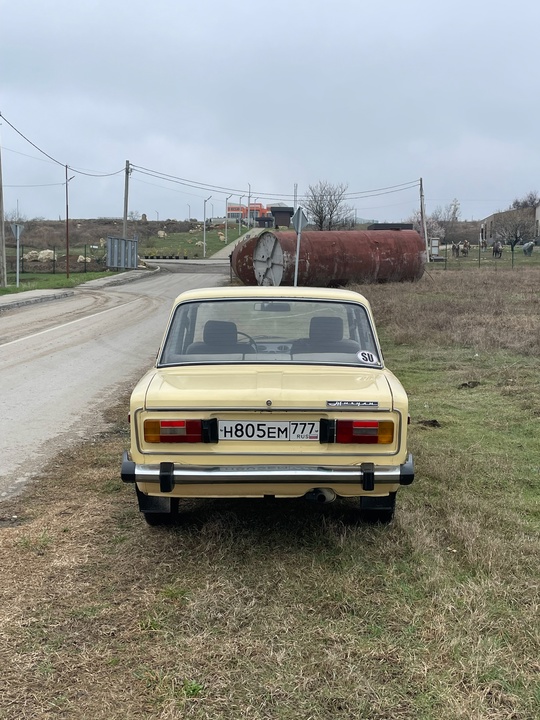 1986г
Мотор 011 резвый, работает ровно, (5)