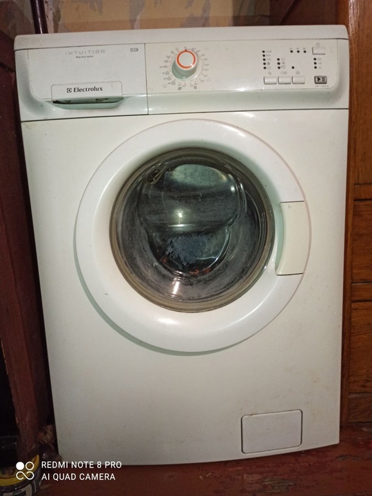 Продаю стиральную машинку Electrolux

Состояние отличное, (1)