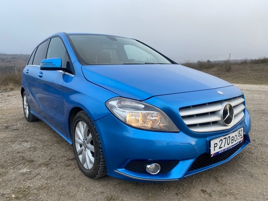 В продаже Mercedes B-180 2013 (1)