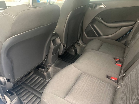 В продаже Mercedes B-180 2013 (8)