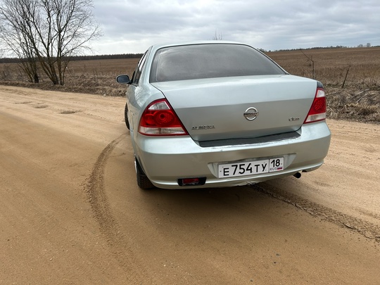 Продам Ниссан альмера классик
2007г
2владельца
210.000пробег
Дно пороги (3)