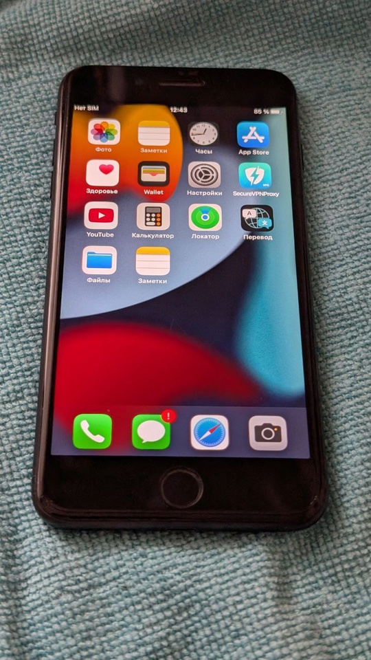 IPhone 7+ 128gb 
В достойном