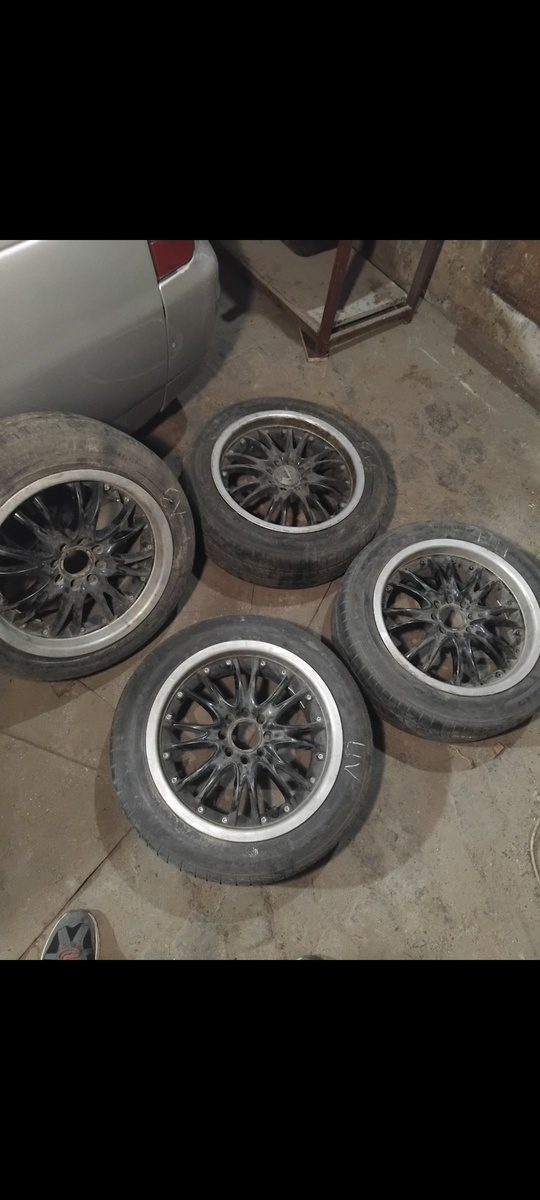 Продаю диски R15 с двумя