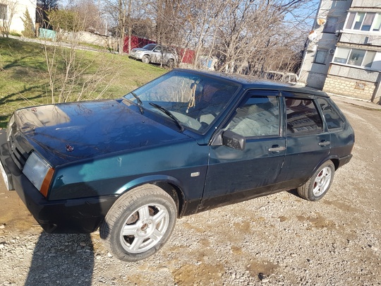 Продам: ВАЗ 2109, 2001 год (4)