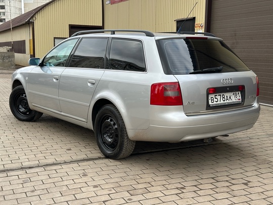 Audi A6 Quattro 
2001 год (6)