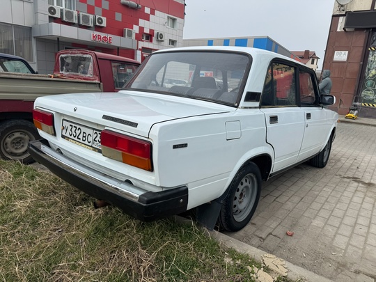 В продаже ваз 2107, 1999год
Юридически (4)