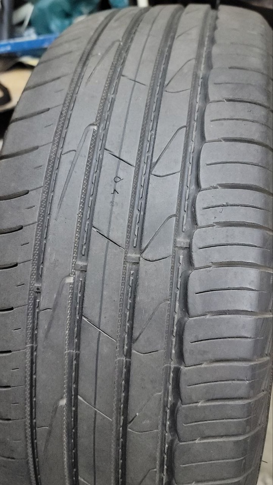 Продам летние шины Ikon Tyres (8)
