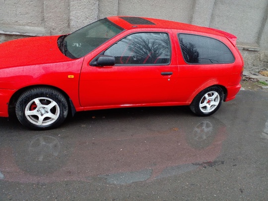 Продам Nissan Almera N15
Хэтчбек 3дв (3)