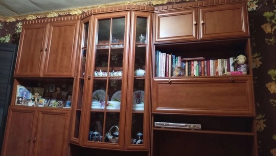 Ясиноватая. Продам гостиную б/у в (1)