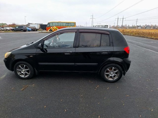 Hyundai Getz gls 1.4
2007
Бенз, механ
Комплектация: