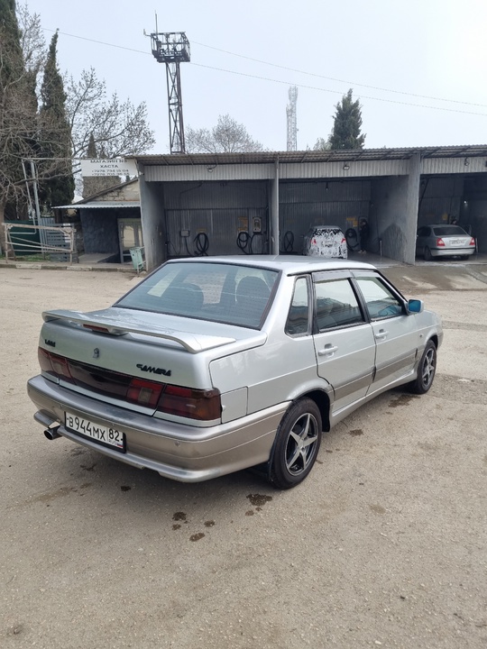 Продам 2115
 Цена 270.000
2004 год (3)