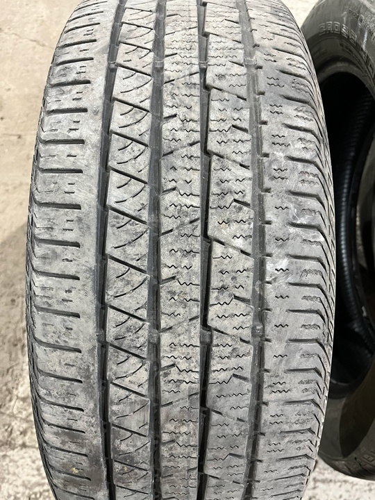 Продам резину Continental 235/55r19 25000₽ (3)