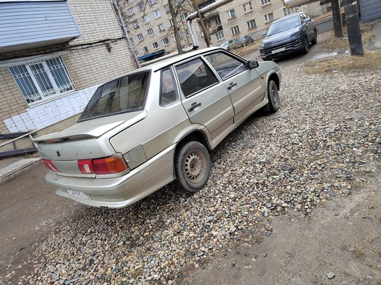 Продам. Ваз 2115 год 2003