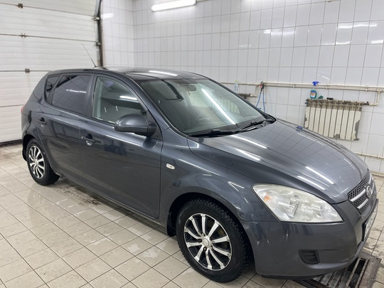 KIA CEED
2007 г.в.
1.6 (115 л.с.)