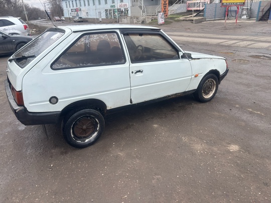 Продам Таврию 1.1 на полном (1)