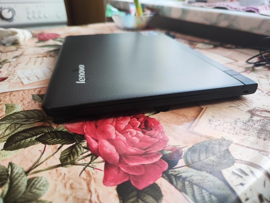 Продам ноутбук Lenovo B50-10 тонкий (4)