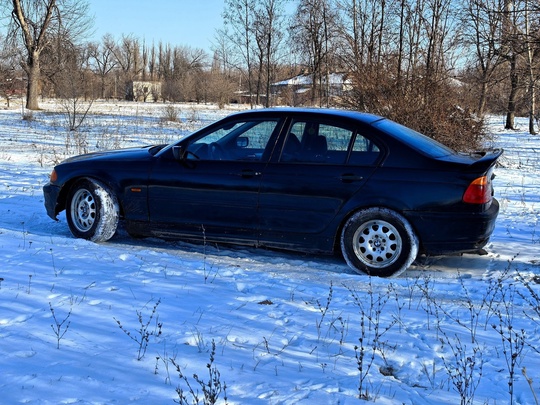 БМВ
BMW 3 e46 320i, 2.0л, (3)