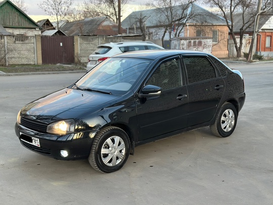 Продам личный автомобиль 
Лада Калина (7)