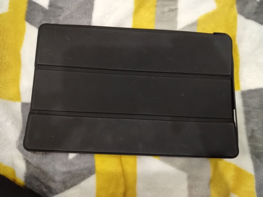 продам планшет Redmi Pad, имеется (4)