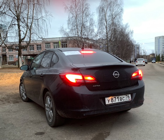 Opel Astra J Рестайлинг 2013г.