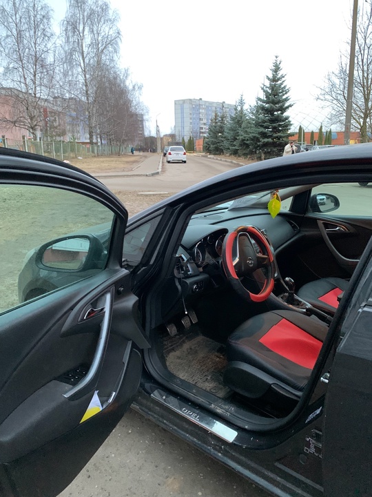 Opel Astra J Рестайлинг 2013г. (6)